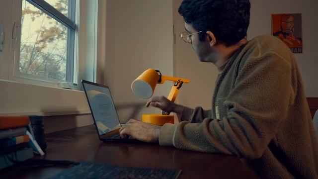 Умная лампа как у Pixar