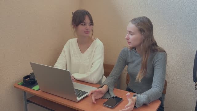 Практическая работа №4 "Хромакей" Скрынникова София