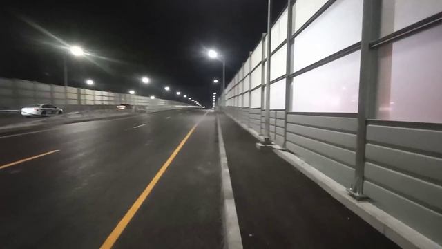 На неделю, до 20 ноября, закрыли один из съездов с Северного моста