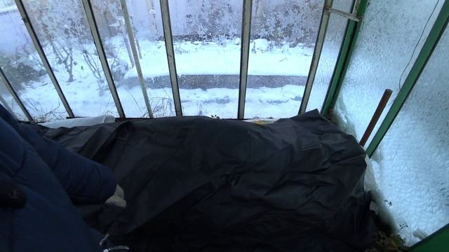 Трёхслойное укрытие винограда