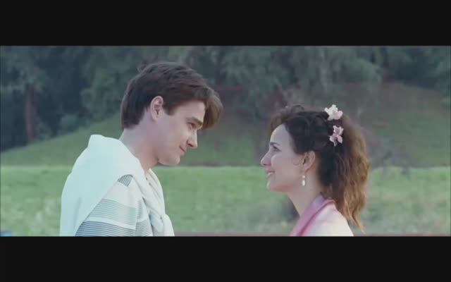 А дождь на окнах рисует