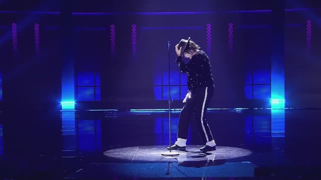 Альфред Гарсиа в роли Майкла Джексона - Испанское шоу Точь-в-Точь