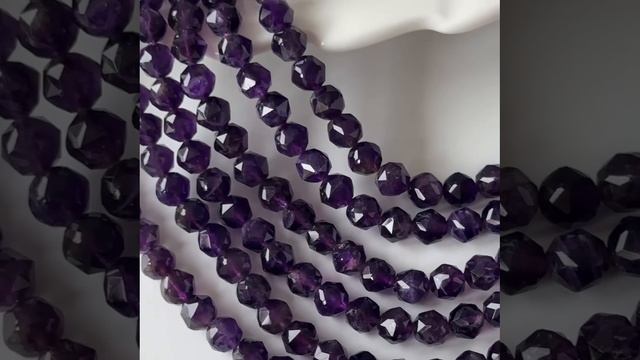 Аметист многогранник в треугольной огранке