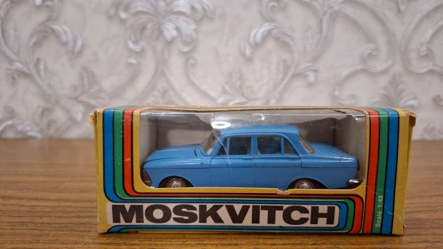 Обзор на масштабную модель москвича 408 сделано в СССР каталожный №А1.