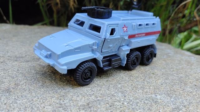 Броневик от Технопарка