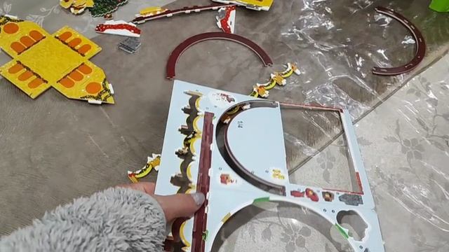 Удивительный сюрприз от Леры брату + отвечаю на вопросы о её комнате!