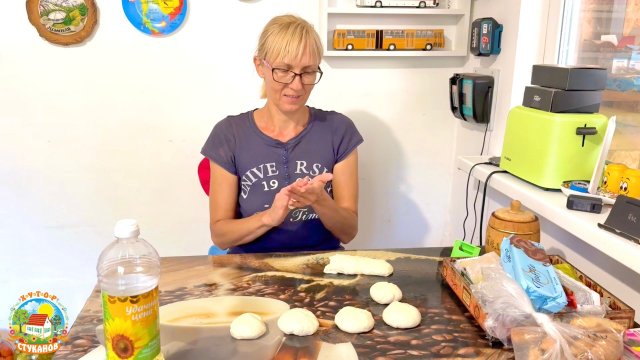 Идеальный летний день на хуторе: приготовили летний суп, испекли пироги с грибами.