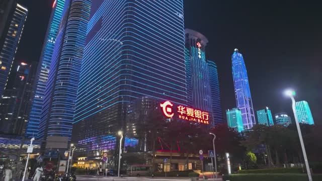 🇨🇳 Шэньчжэнь, Китай - ночная прогулка по самому современному району города / 2025