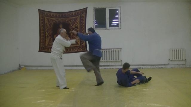 Работа с двумя нападающими. Наработка свободных техник. 00543