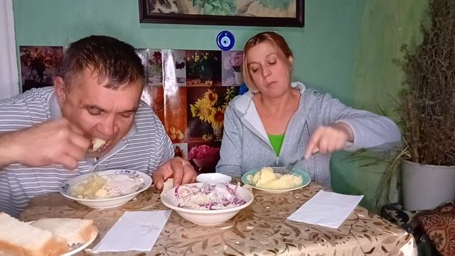 Жизнь в деревне. Про капусту там тоже не написано