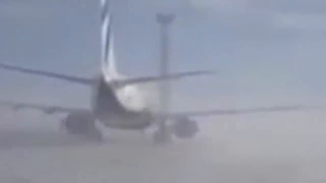 Невероятные моменты из мира авиации, снятые на камеру (1)