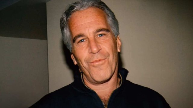 RMF24: Эпштейн критиковал теории заговора об авиакатастрофе под Смоленском