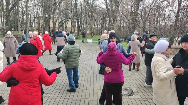 16.11.2025...🇧🇾💜"Жёлтые Листья"!... Гомель!..