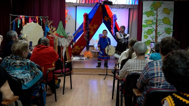 В центре селькупской культуры прошли Финно-угорские встречи под названием «Древнее родство угров»