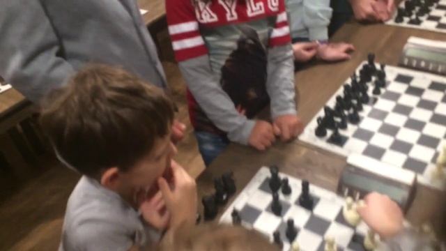 Марат Сулейманов Школа Шахмат. Разбор партии