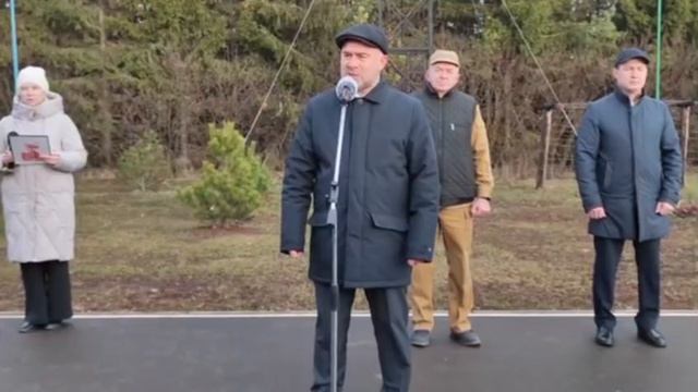 Ракета гаскәрләре һәм артиллерия көне уңаеннан,  чәчәкләр кую чарасы узды