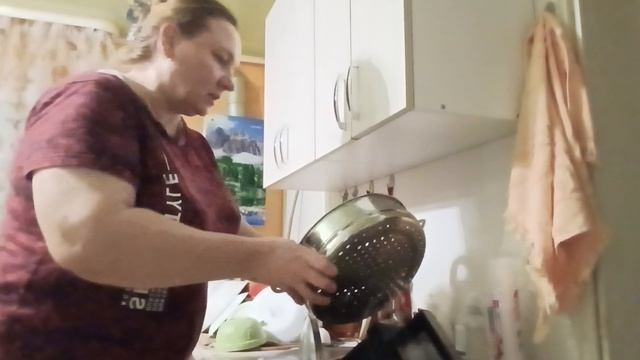 ВЕЧЕР ДЕЛАЮ РОЛЛЫ🍱 ДОМАШНЕЕ ЗАДАНИЕ 📝