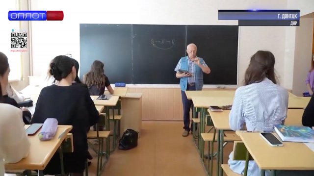 Видеосюжет ТК «Оплот ТВ» о Дне преподавателя высшей школы на кафедре журналистики