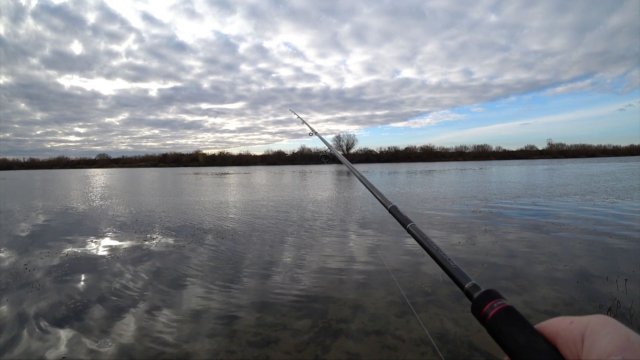 Рыбалка осенью 2025. Ловля на спиннинг  на реке