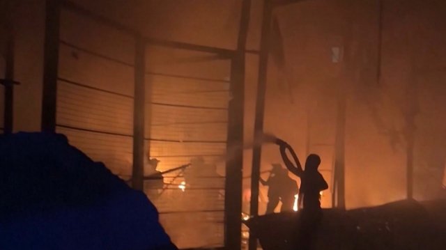 Израильская авиация сбросила бомбы на лагерь палестинских беженцев в Ливане