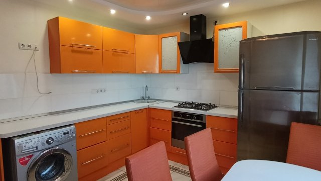 Продажа. 2-ком. квартира 59 кв.м. Саратов, Панченко, 7