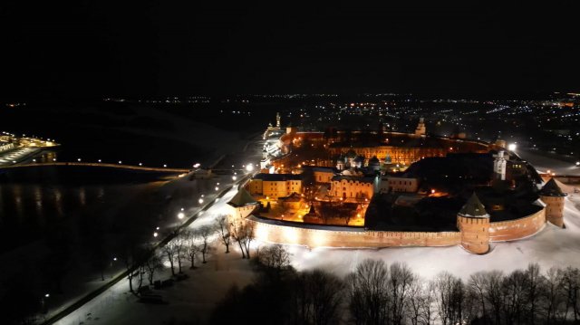Зима окутала Великий Новгород (4K Аэросъемка) (вид с коптера архив)