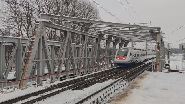 Поезд "Аллегро".