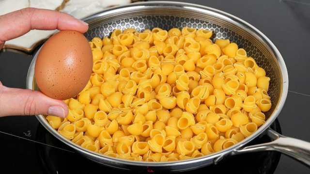 Он такой вкусный, что я готовлю его каждый день. Самый вкусный ужин, который вы когда-либо ели!