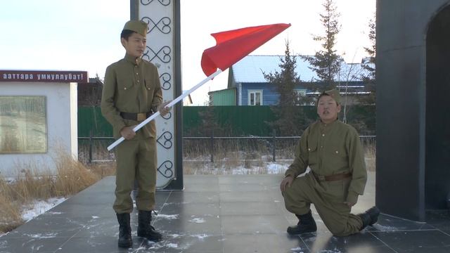 Илья Егорович Винокуров аатынан Хатыҥ-Арыы орто оскуолата, Нам улууһа, «Чаҕылыс»