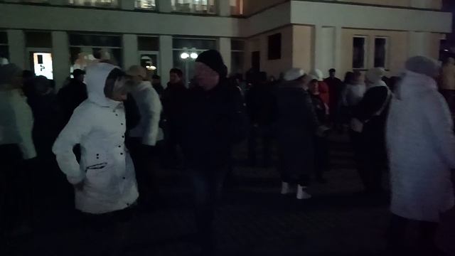 Танцуют все.....16.11.25 Гомель парк Луначарского 🥰💫