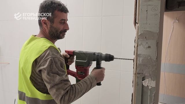 Работы по капитальному ремонту Ивановского ФАПа вышли на финишную прямую