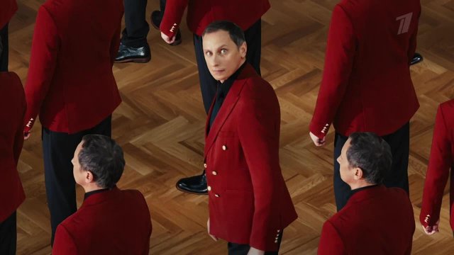 Умный юмор и приятная компания: смотрите шоу "Команды" на Первом канале