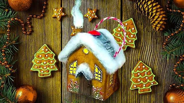 Ёлочная игрушка. Домик. DIY.