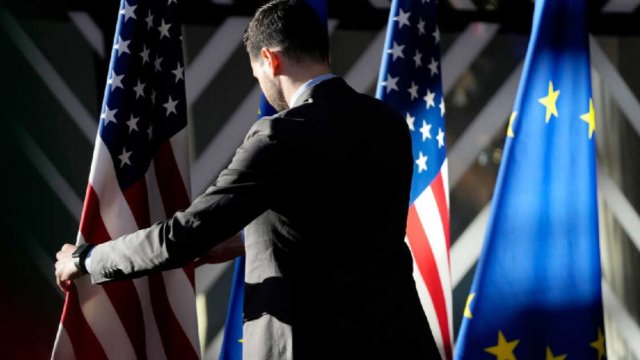 FT: встреча делегаций США и ЕС по Украине прошла в тошнотворном тоне