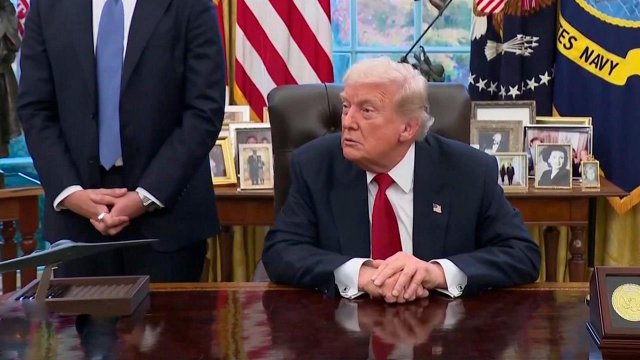 Трамп: Зеленскому придется принять мирный план США по Украине.