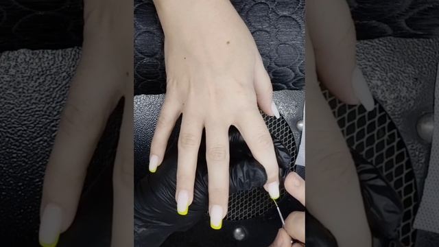 23-11-2025 маникюр