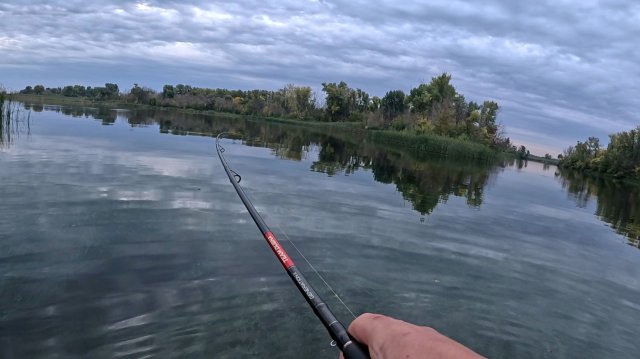 Рыбалка осенью на Волге. Приключения в Чардыме