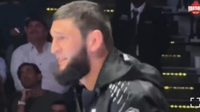 Царукян VS Хукер: реакция Чимаева и отца Армана на ПОБЕДУ! / UFC в Катаре