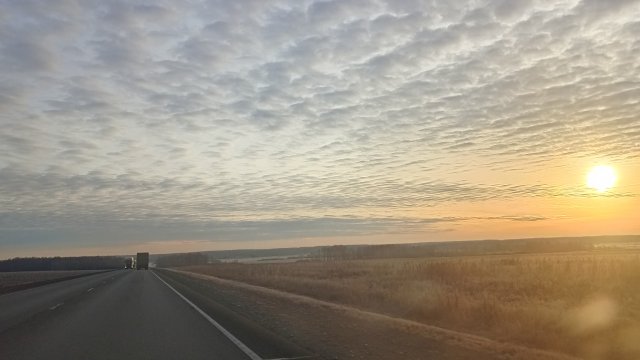 23-11-2025Поездка в г.Ишим .Покупки к зиме. Погода переменчивая.