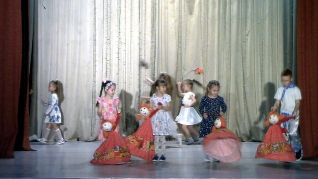 На фестивале  в "Кукольной стране"!