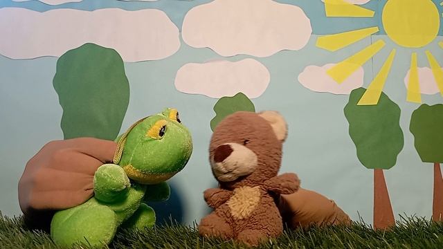 История 1 Лягуша знакомится с Мишкой