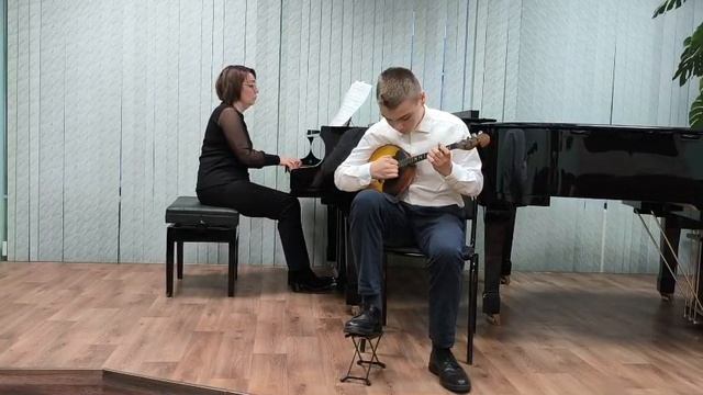 "Старинный гобелен" И.Тамарин
"Провинциальная картинка" Е.Дербенко