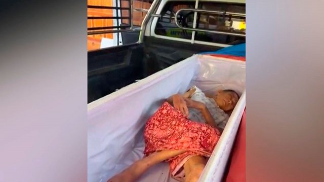 Пожилая женщина ожила за несколько минут до кремации в Таиланде