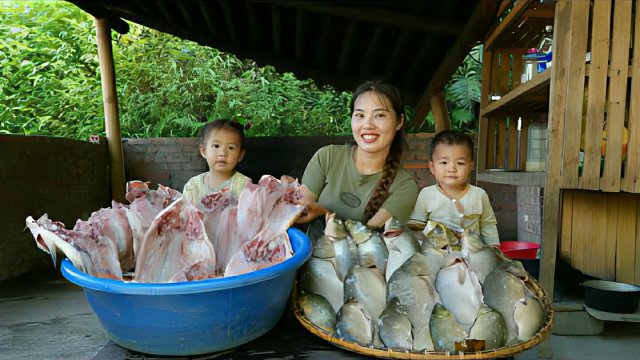 Приготовление копченой рыбы вместе с моей маленькой дочкой, для продажи на рынке. Жизнь во Вьетнаме