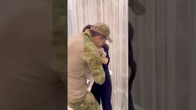 "Просто казак победил в той войне, просто казак возвращался домой"