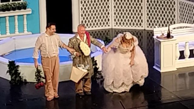 Сходила на спектакль👍.Мария Аронова,Михаил Полицеймако,Сергей Шакуров.Финальный поклон.