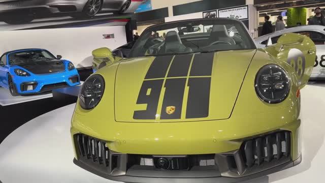 Автосалон "LA Auto Show" 2025