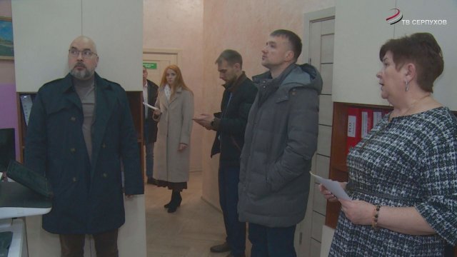 Глава Серпухова проверил работу управляющих компаний