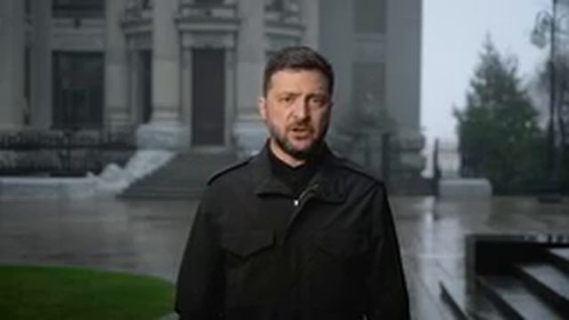 Зеленский разграбил и отдал Украину России