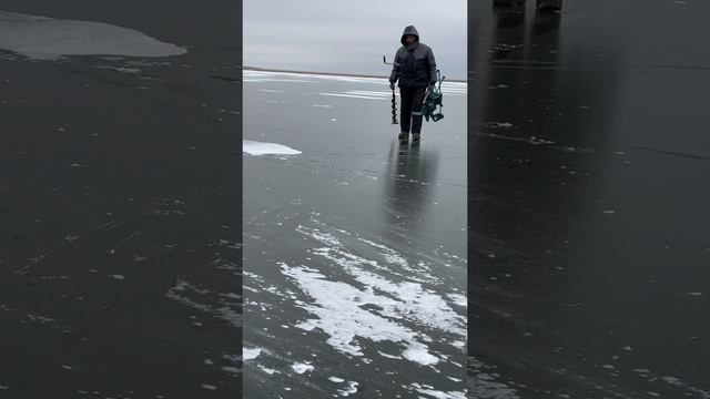 Зимняя рыбалка на окуня, встреча с мастером по зимней рыбалке